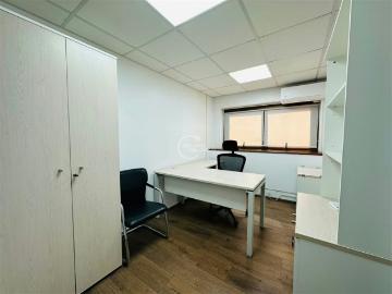 17 Privados, 5 baños, 4 estacionamientos, Providencia | Espacios por CLF 170.00 en Providencia
