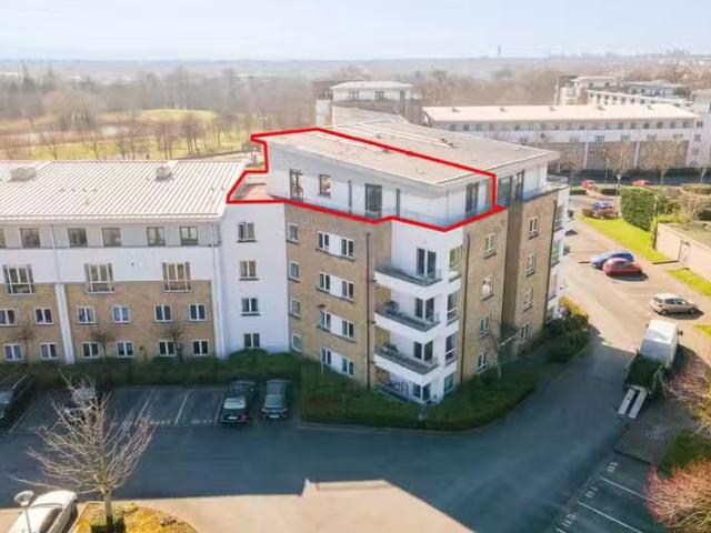 17 Rathlin House, Waterville, Blanchardstown, Dublin 15, D15RK.