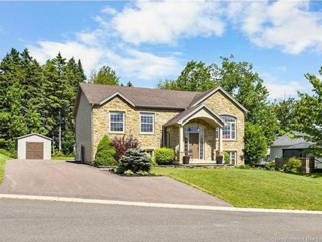 17 Rene, Dieppe, NB, E1A 8N6 house for sale | Listing ID NB115699 | Royal LePage