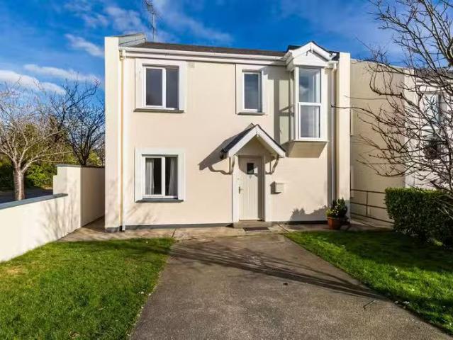 17 Riverside, Blackwater, Co. Wexford, Y21T624 is for sale