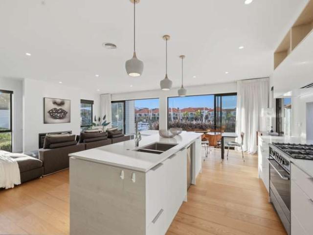 17 Rue d'Amarres, Gulf Harbour, Rodney