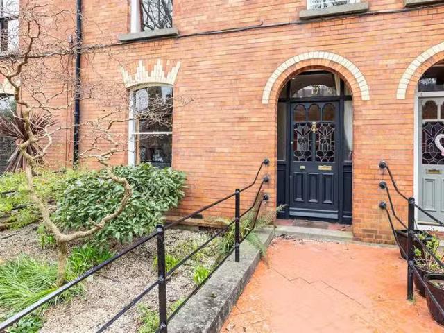 17 Shandon Drive, Phibsborough, Dublin 7, D07 Y4A6