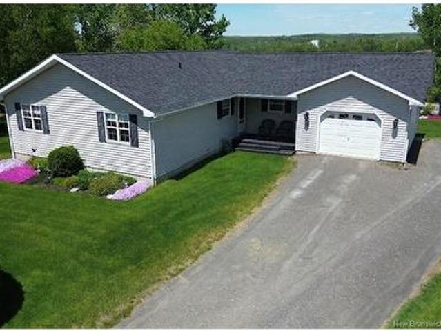 17 Shepody Cres, Florenceville Bristol, NB, E7L 2X5 house for sale | Listing ID NB136455 | Royal LePage