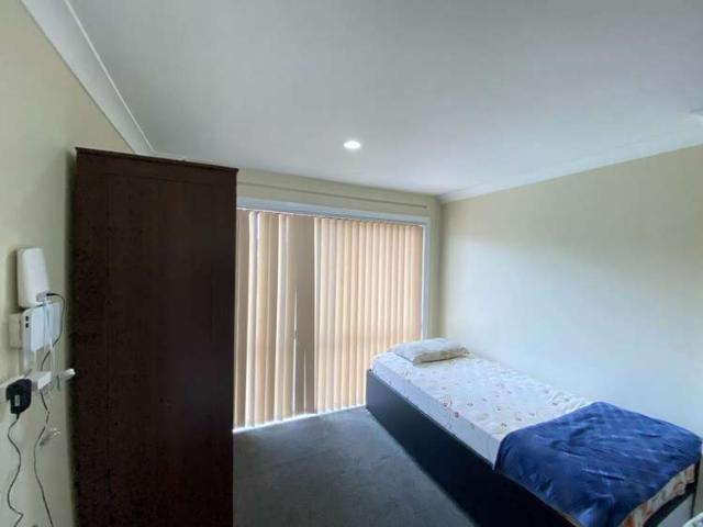 17A Capistrano Mews, Goodwood Heights, Manukau City
