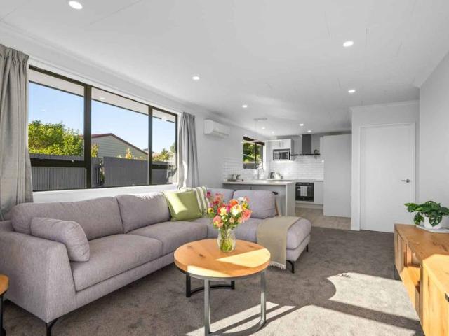 17A Brookfield Place, Redwoodtown