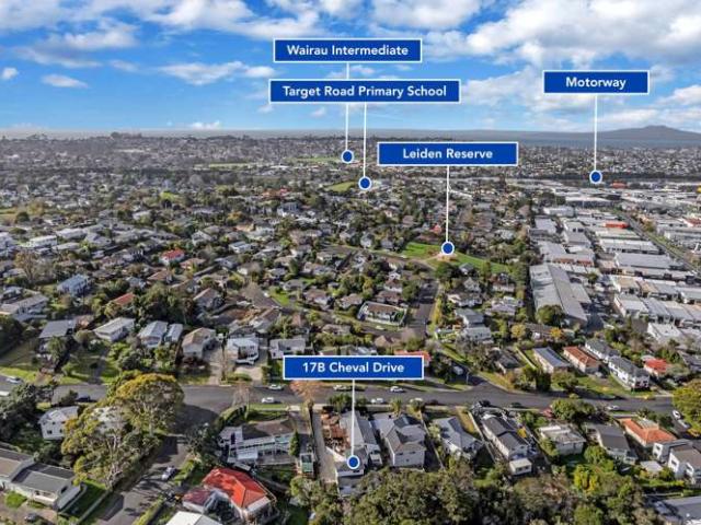 17B Cheval Drive, Totara Vale, North Shore City