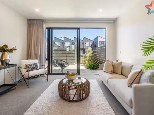 17B Cuba Street, Petone, Lower Hutt City