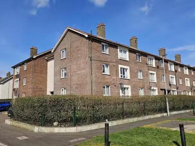17e Rossmore Green