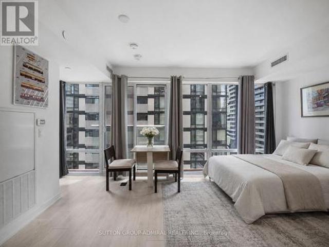 1404 18 Maitland Terrace, Toronto, ON, M4Y 0H2 condo for sale | Listing ID C13542 | Royal LePage