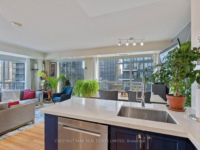 1404 76 Shuter Street, Toronto | Leased, C12709 | Condos. Ca