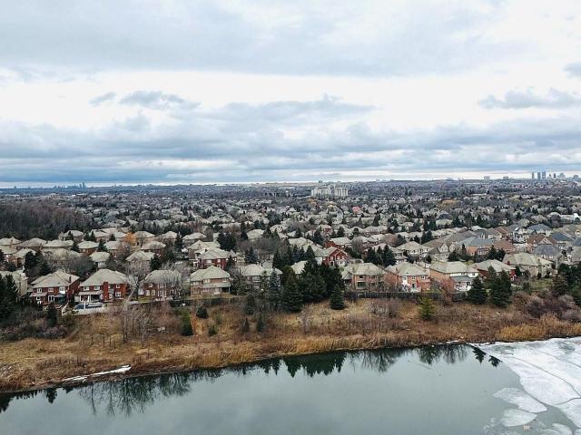 1406 2 Eglinton Avenue W, Mississauga | 1Beds/1Bath, Condo, $2,200/mo | Condos. Ca
