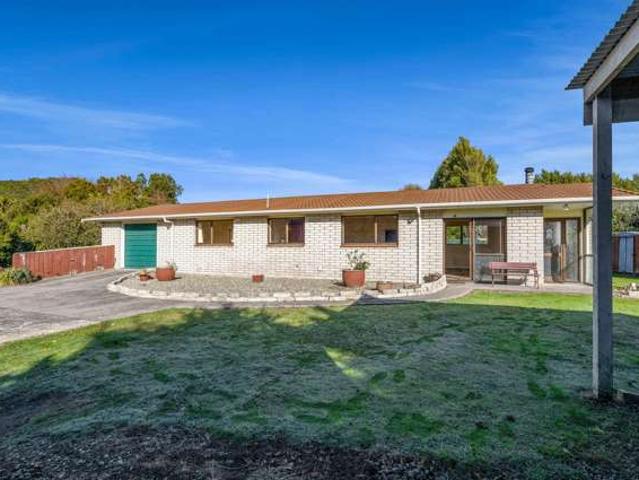 1407 Devon Road, Brixton, New Plymouth