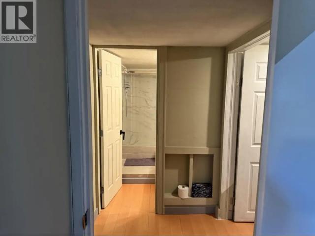 1407 W48 AVE
