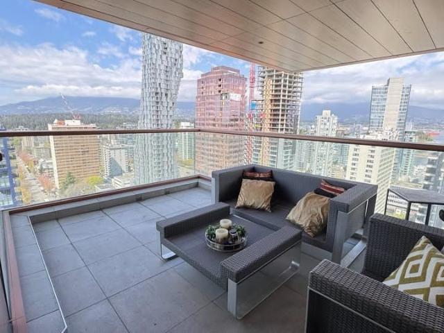 1408 Ronson Street #22xx, Vancouver, BC V6G1B9