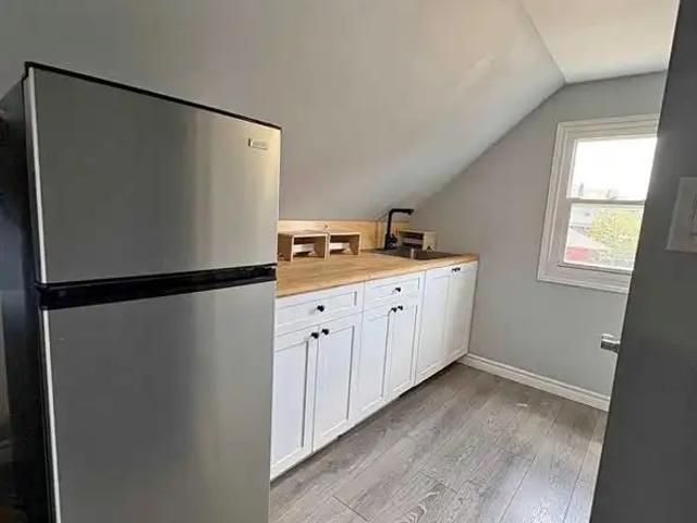 1409 LANGLOIS Unit# UPPER