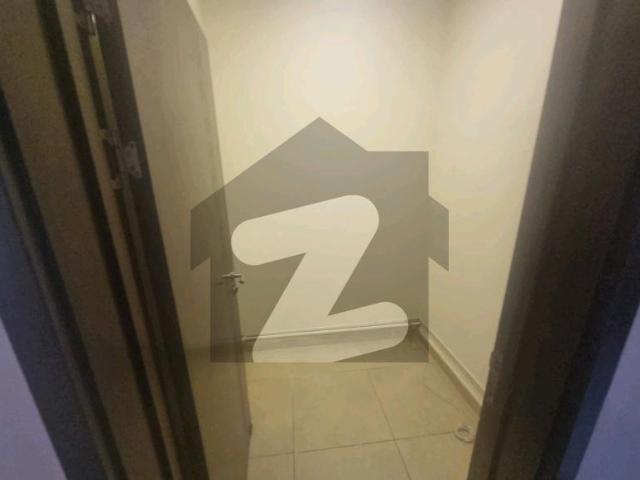 1400 Square Feet Flat for rent in DHA Defence DHA Phase 1 Sector F
