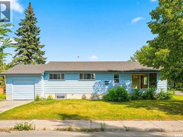 1401 10Th Street E, Saskatoon, SK, S7H 0J4 house for sale | Listing ID SK046042 | Royal LePage