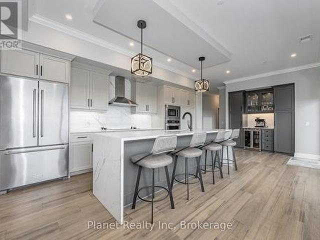 1401 1 Gordon Street, Guelph Pineridge/Westminster Woods, ON, N1L 0P5 lease for lease | Listing ID X13452 | Royal LePage