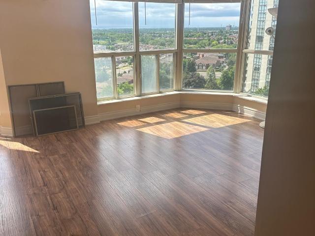 1403 Webb Drive, Mississauga | For Rent @ $2,800 | Condos. Ca