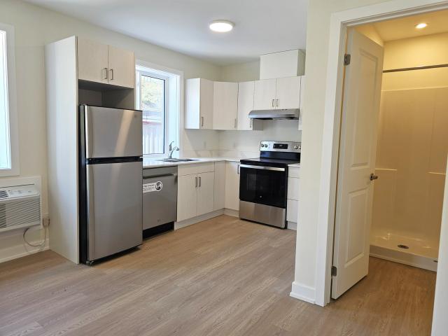 140 Church Street 1 BED 1 BATH UPPER [object Promise] for Rent