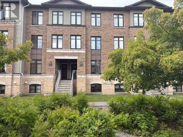 140 Bluestone Private, Ottawa, ON, K4A 0X7 townhouse for lease | Listing ID X13493 | Royal LePage