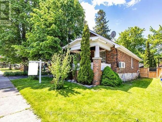 140 Gladstone Avenue, Oshawa, ON, L1J 4E7 house for sale | Listing ID E13449 | Royal LePage