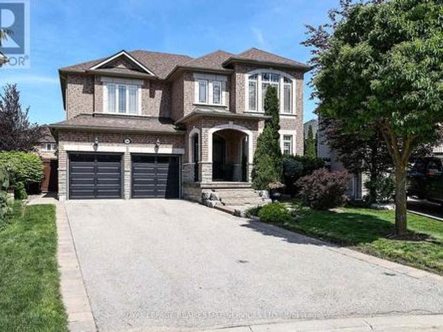 140 Humber Forest Court, Vaughan, ON, L4H 2V2 house for sale | Listing ID N13486 | Royal LePage