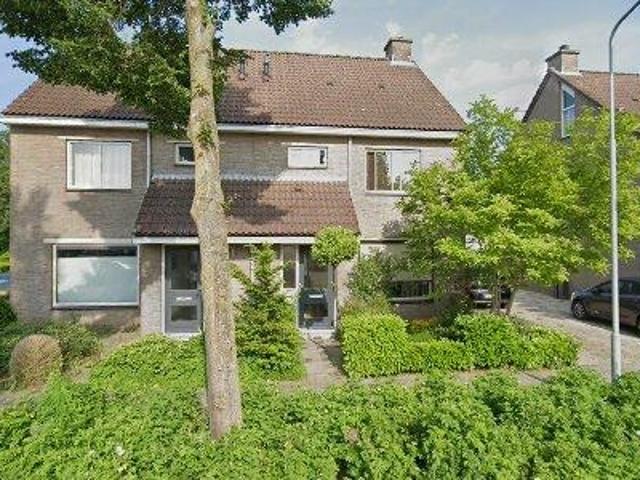 140 m2 apartment for rent in Overbetuwe