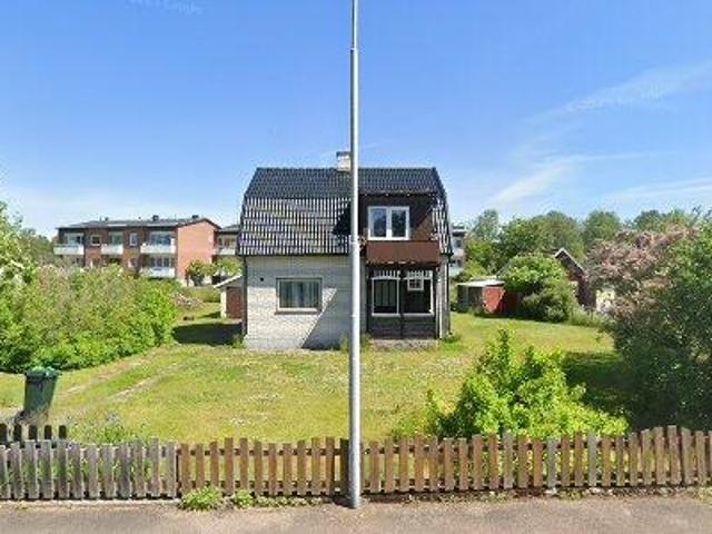 140 m2 lägenhet uthyres i Uppvidinge