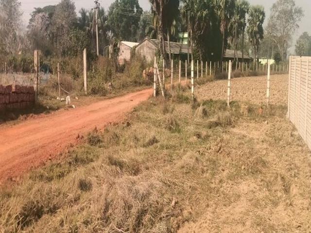 140 Sq.Mt. Plot in Sector 3 Greater Noida Listing ID: #10070