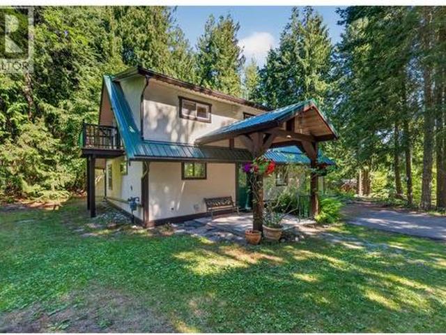 1416 Gillespie Road, Sorrento, BC, V0E 2W0 house for sale | Listing ID 10392 | Royal LePage