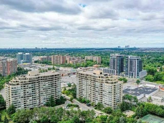 1416 32 Clarissa Dr Richmond Hill ON L4C 9R7