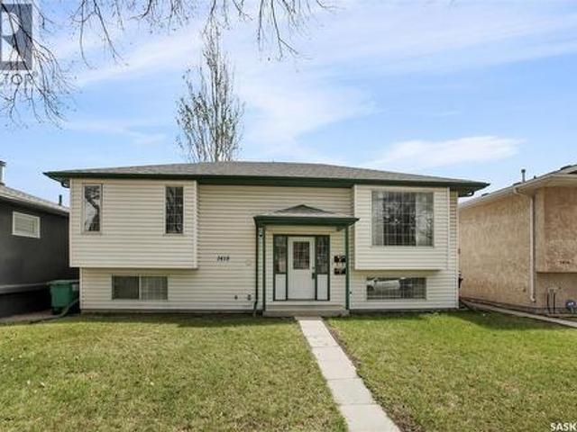 1418 B Avenue N, Saskatoon, SK, S7L 1G8 house for sale | Listing ID SK036355 | Royal LePage