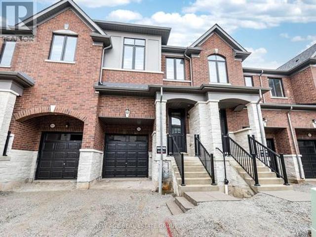 1419 Oakmont Common, Burlington, ON, L7P 0V8 house for lease | Listing ID W13443 | Royal LePage