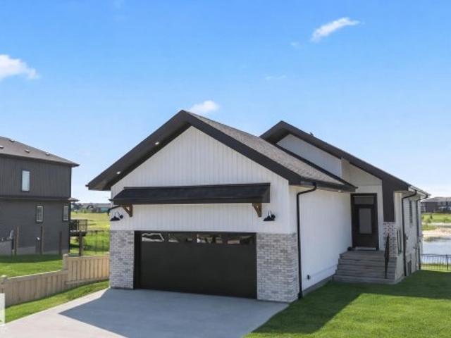 1411 Redpoll Court, Edmonton, AB, T5S 0V4 house for sale | Listing ID E4492 | Royal LePage