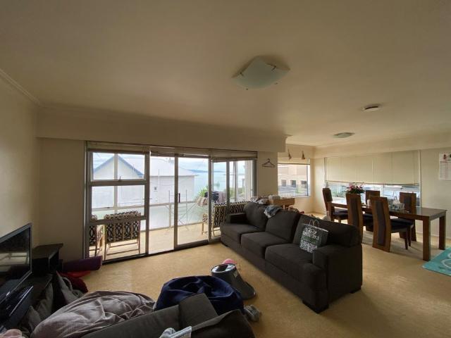 1/411a upstairs unit Wakefield Quay, Stepneyville, Nelson