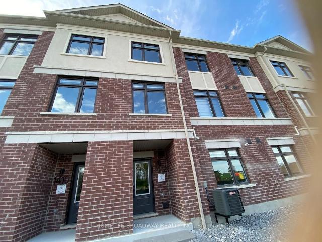 1412 19th Avenue, Richmond Hill | For Rent @ $3,500 | Condos. Ca