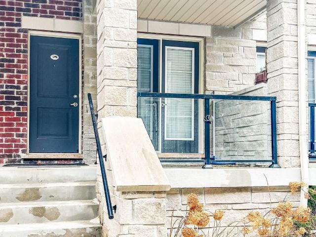 141 200 Veterans Drive, Brampton | 3Beds/2Bath, Townhouse, $2,550/mo | Condos. Ca