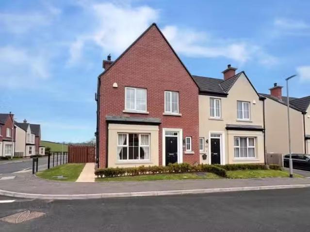 141 Foxfield Park