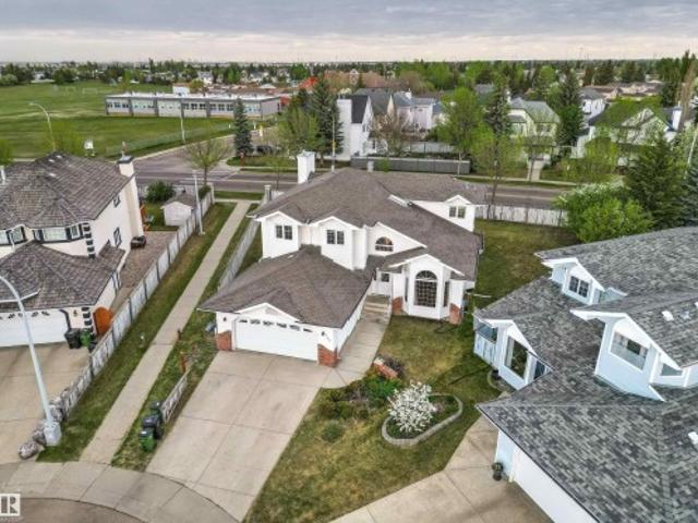 141 Kulawy Drive N, Edmonton, AB, T6L 6T9 house for sale | Listing ID E4497 | Royal LePage