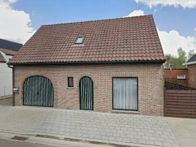 141 m2 apartment for rent in Ichtegem