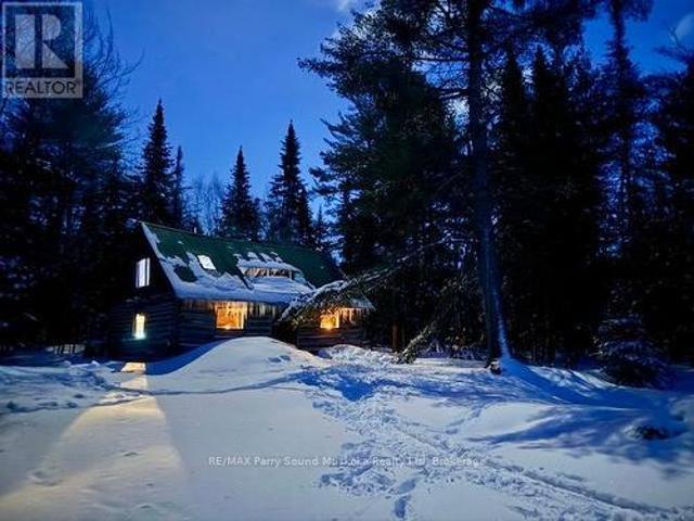 141 Middle Road, Mcmurrich/Monteith. ON, P0A 1C0 house for sale | Listing ID X12251 | Royal LePage