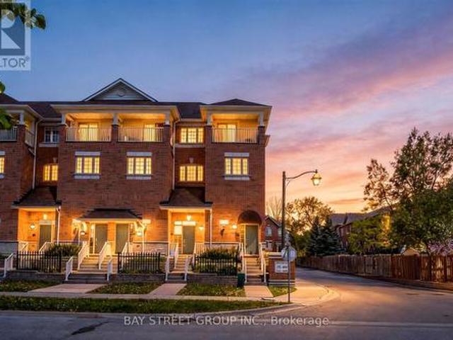 141 Silverwood Avenue, Richmond Hill, ON, L4S 0C9 townhouse for sale | Listing ID N13159 | Royal LePage