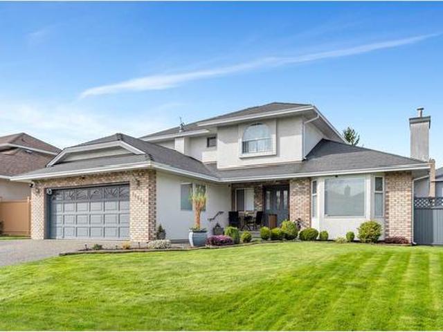 1427 B Avenue, Surrey, BC, V3W 0N9 house for sale | Listing ID R2987 | Royal LePage