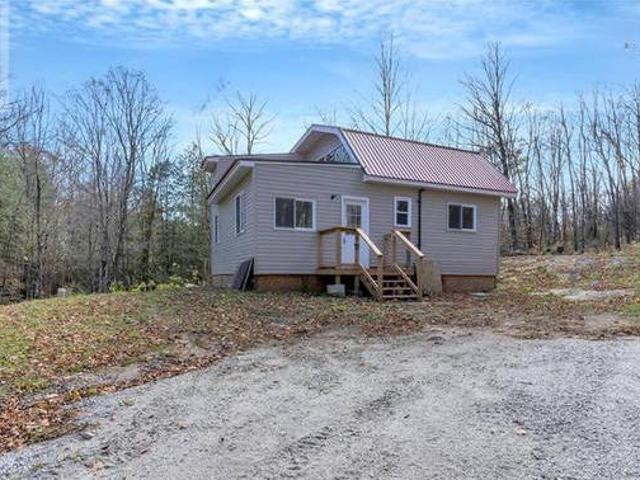 1427 LEWIS Road Mountain Grove Ontario