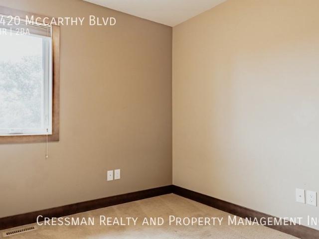 1420 Mccarthy Blvd 3 Bedroom Apartment for Rent at 1420 Mccarthy Blvd, Regina, SK S4T 1A4