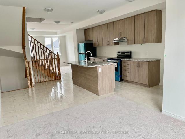 1420 Coral Springs Path, Oshawa | 3Beds/3Bath, Townhouse, $2,800/mo | Condos. Ca