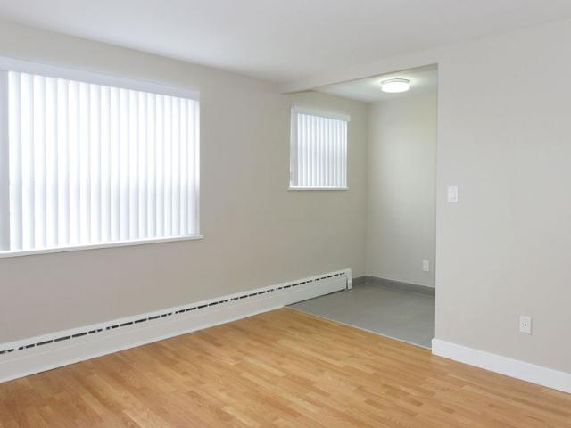 1420 Kingston Road