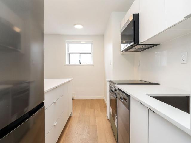 1420 Kingston Road