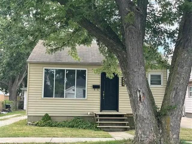 1423 AUBIN ROAD